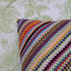Ribbon pillow 